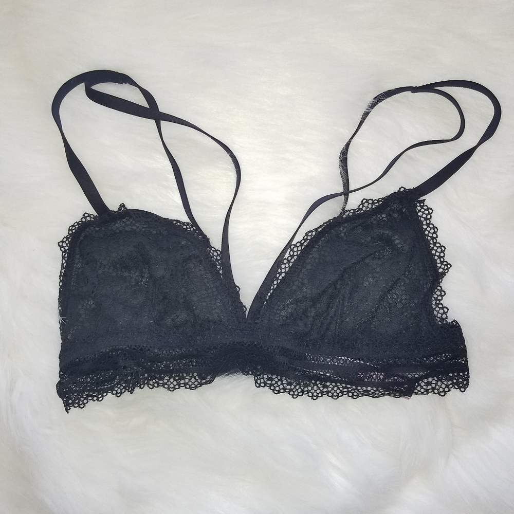 Victoria's Secret black strappy bralette small
